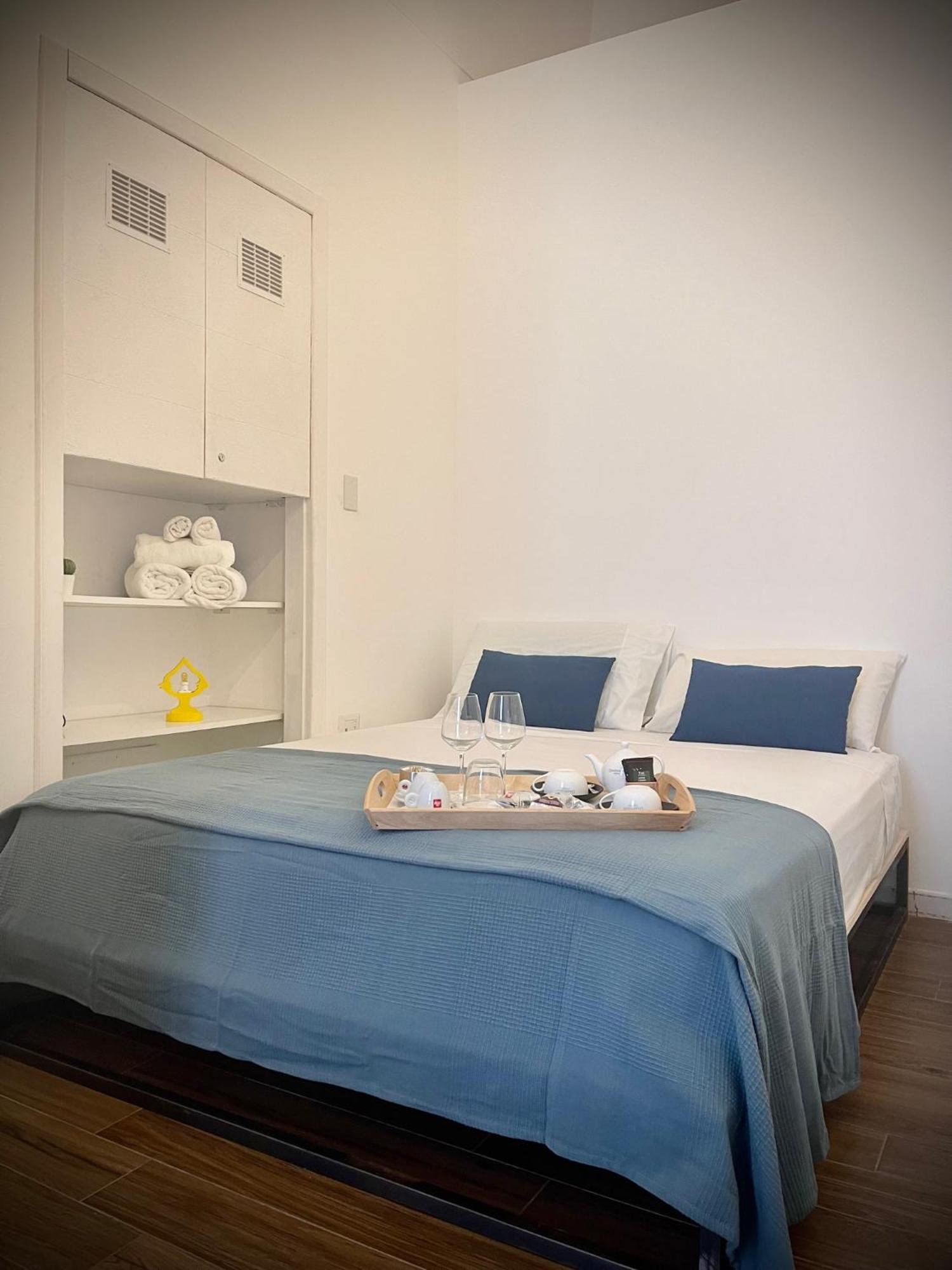 D'Angio Rooms-Manfredi Homes&Villas マンフレドーニア エクステリア 写真