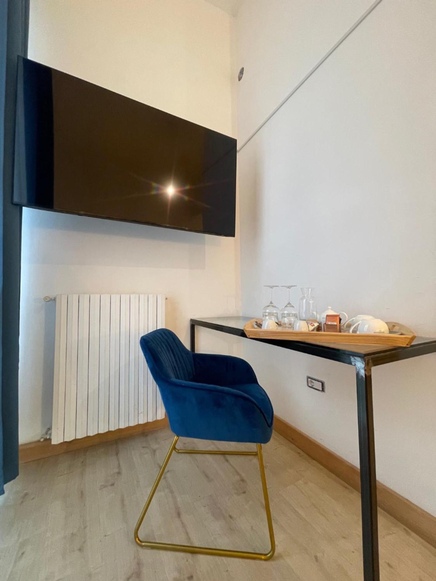 D'Angio Rooms-Manfredi Homes&Villas マンフレドーニア エクステリア 写真
