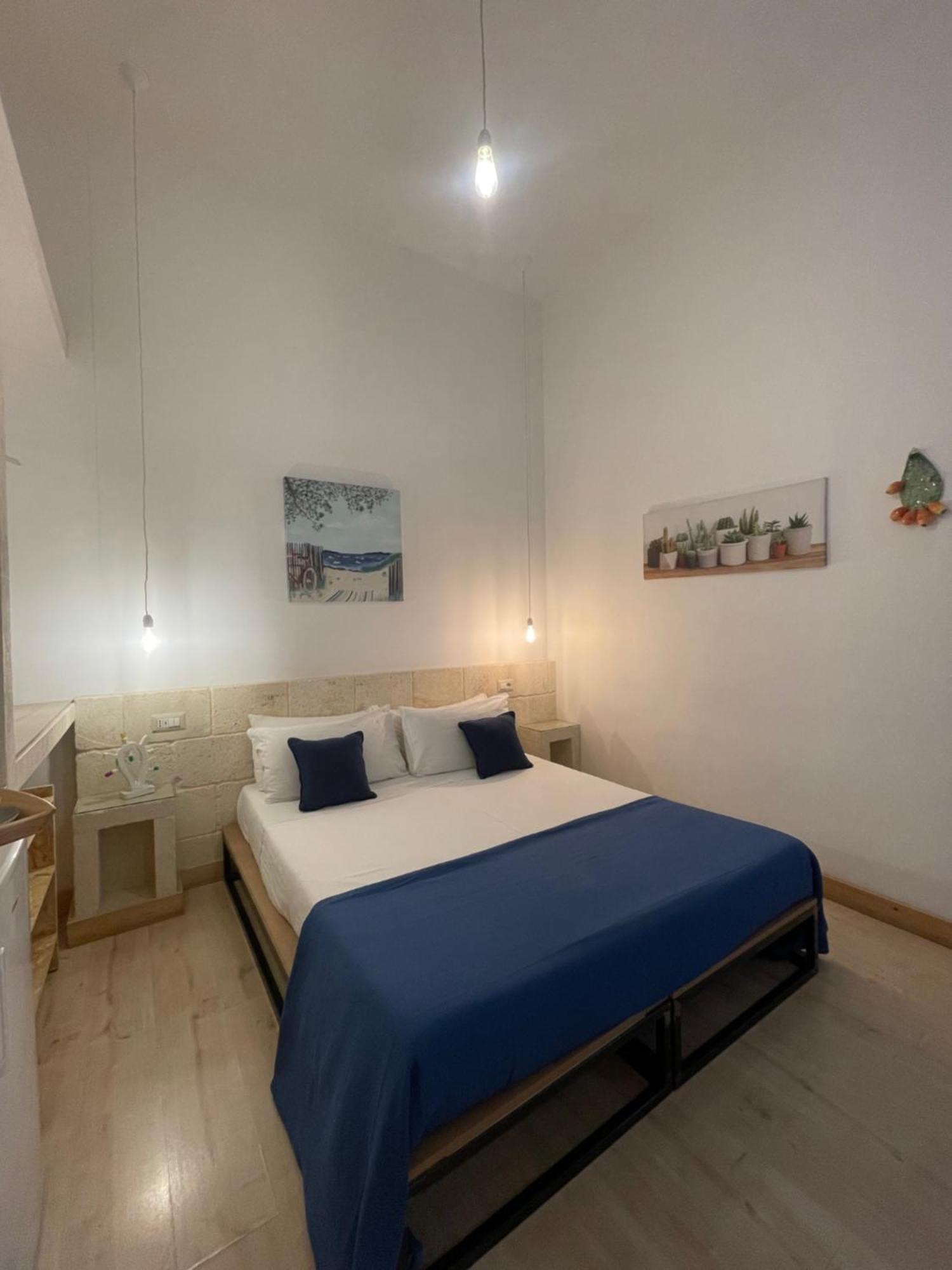 D'Angio Rooms-Manfredi Homes&Villas マンフレドーニア エクステリア 写真