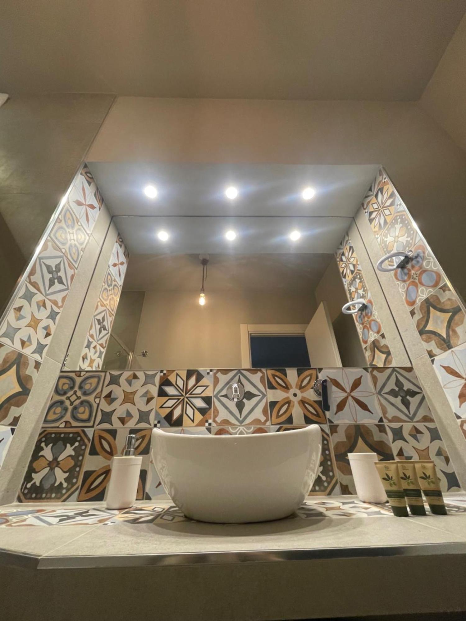 D'Angio Rooms-Manfredi Homes&Villas マンフレドーニア エクステリア 写真