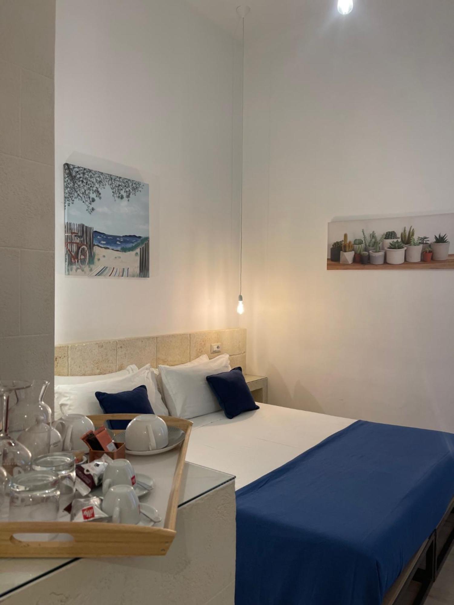 D'Angio Rooms-Manfredi Homes&Villas マンフレドーニア エクステリア 写真