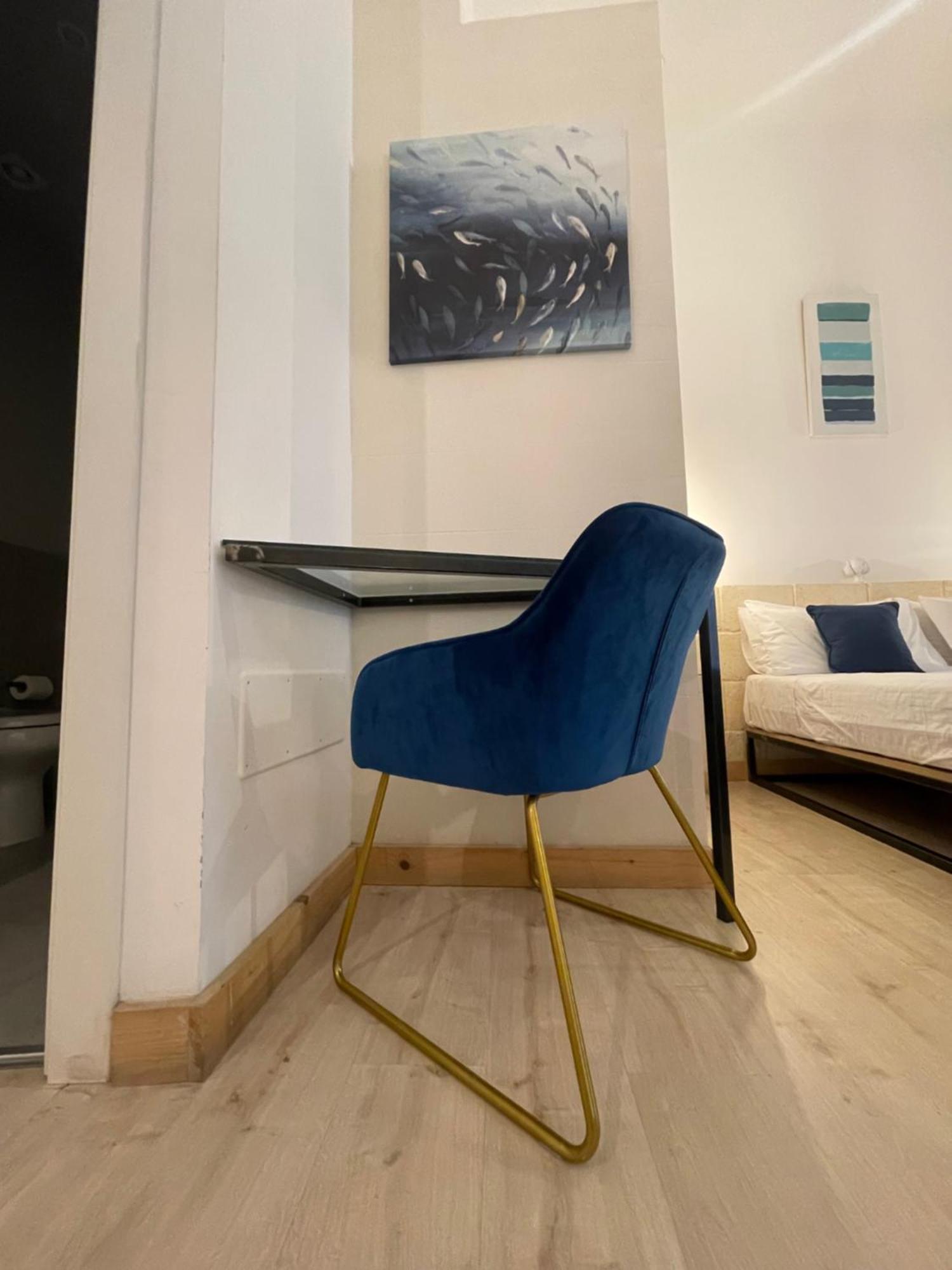 D'Angio Rooms-Manfredi Homes&Villas マンフレドーニア エクステリア 写真